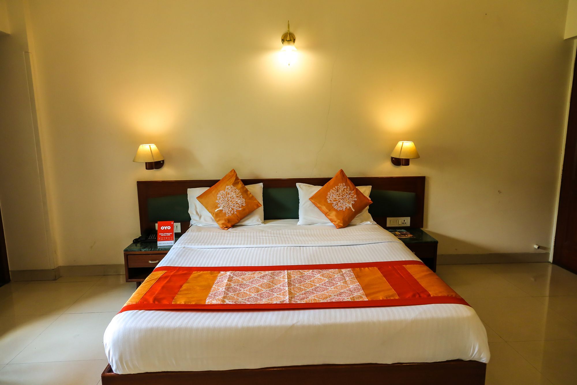 Hotel Lotus Pune Dış mekan fotoğraf