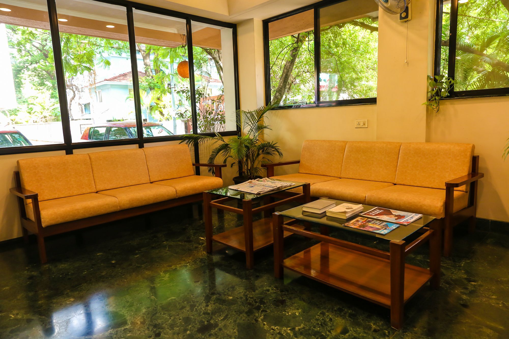 Hotel Lotus Pune Dış mekan fotoğraf